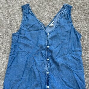 Gap Denim Sleeveless Button Front Top